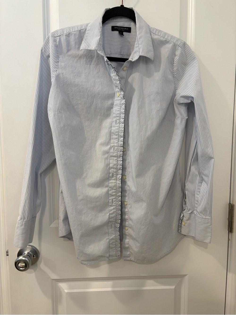 Banana Republic Light Blue Pinstripe Men's Dress Shirt